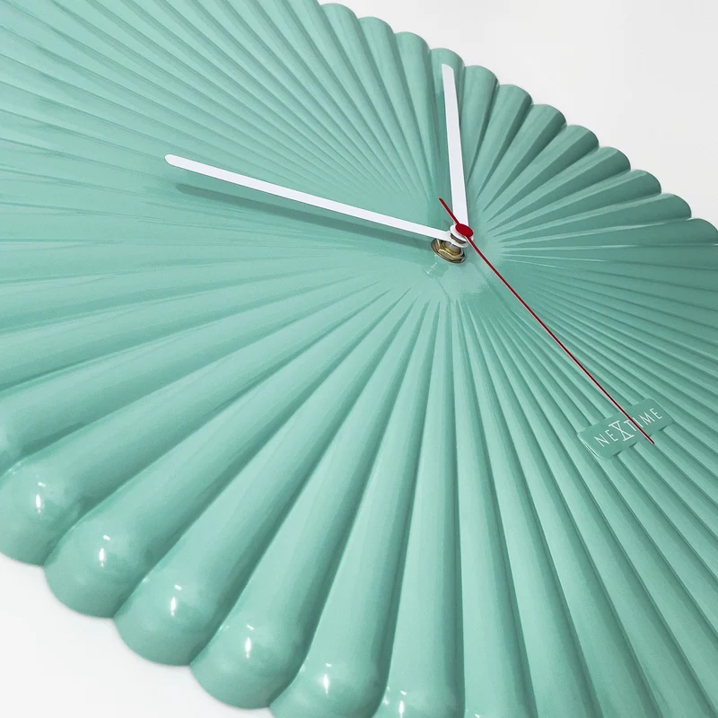 Wall clock 40cm-Silent-White/Green-Polyresin-NeXtime 'Mousse'