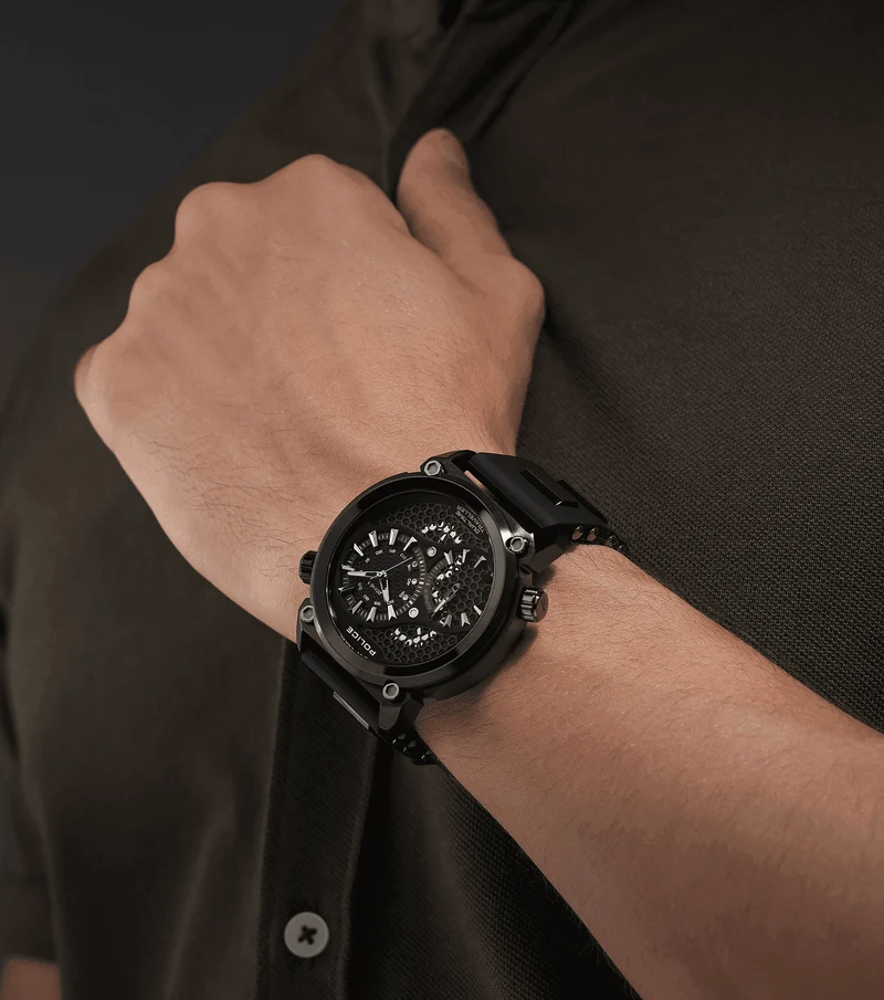 Police Boa PEWGM0071802 Herrenuhr Schwarz • Ionenplattiertes Gehäuse • Doppelkronen-Design