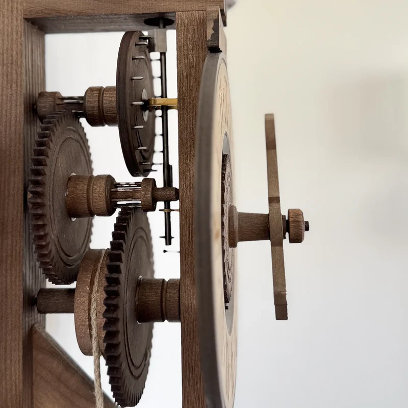 Rombach & Haas Anno 1640 A1640 Wanduhr Holz (dunkel) • Holzräderwerk • Gewichtsaufzug mit Waagbalken