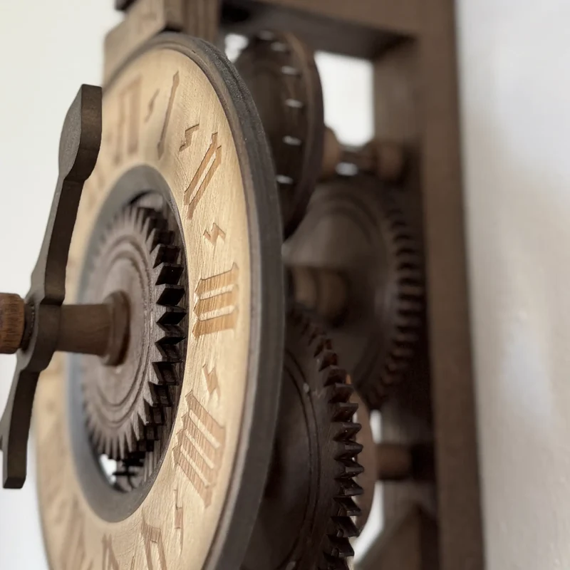 Rombach & Haas Anno 1640 A1640 Wanduhr Holz (dunkel) • Holzräderwerk • Gewichtsaufzug mit Waagbalken