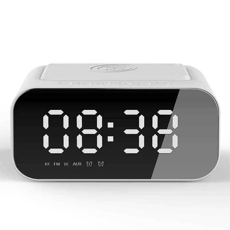 Radiowecker mit Bluetooth und Induktionsladung