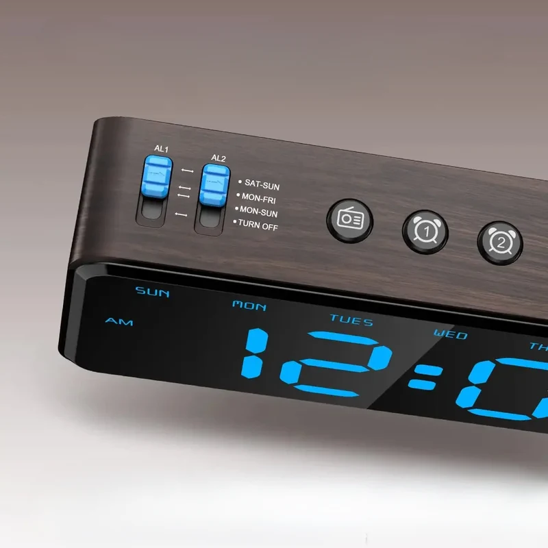 Digitaler Radiowecker in Holzoptik Netzbetrieb