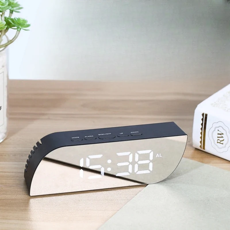 Moderner Design Lichtwecker mit Spiegeldisplay