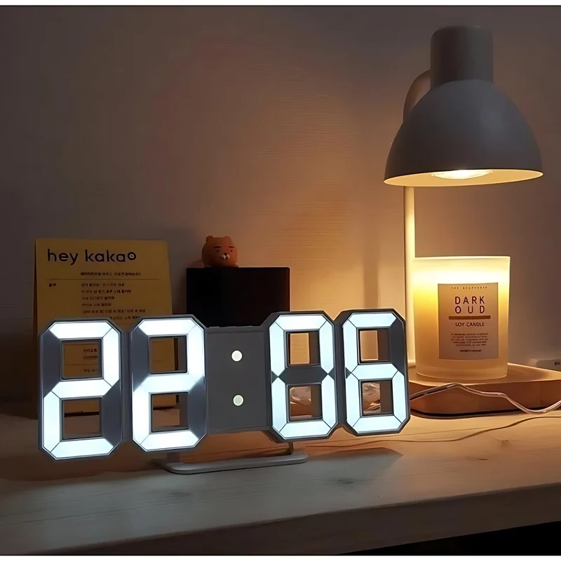 Digitaler LED Wecker mit Leuchtziffern