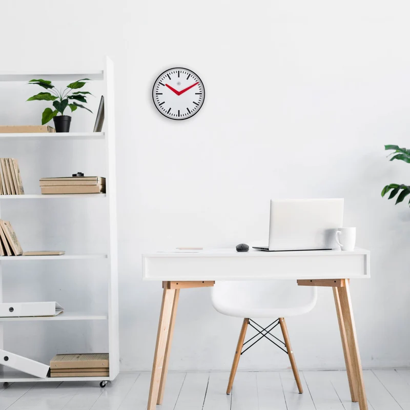 Wall clock 25.5cm - Silent - Plastic - "Newcastle"