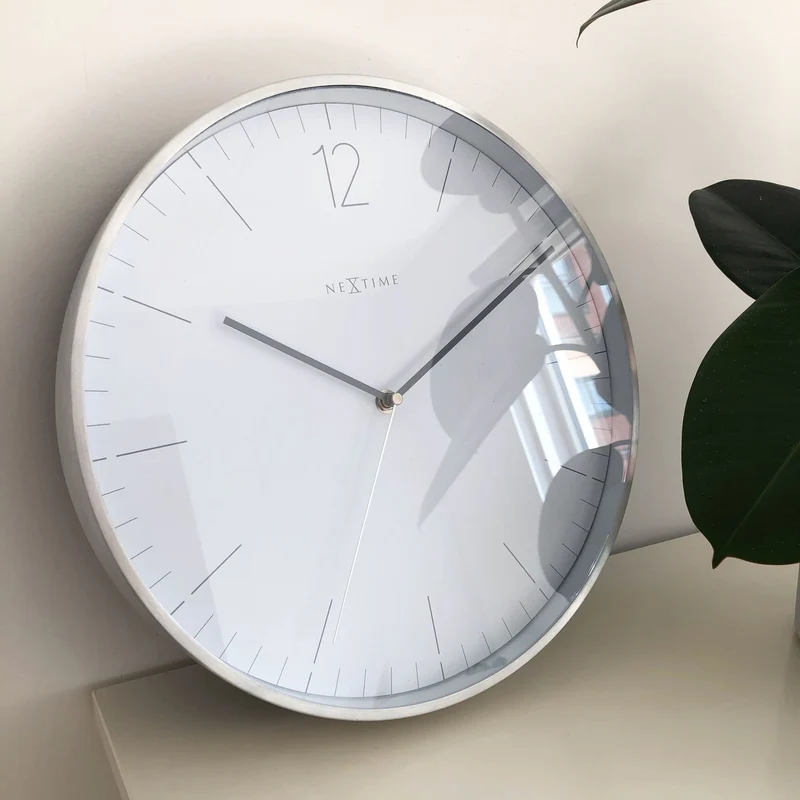 Wall clock - 34 cm - Glass / Metal - Elegant 'Essential Silver'