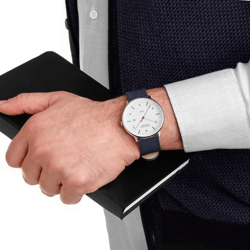 Mondaine Doppio Solar MLE.41910.LDV Herrenuhr Blau • Saphirglas mit Antireflexbeschichtung • Veganes Apfelleder