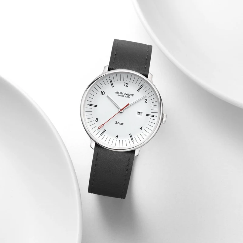 Mondaine Doppio Solar MLE.41910.LBV Herrenuhr Schwarz • Saphirglas • Solaruhrwerk