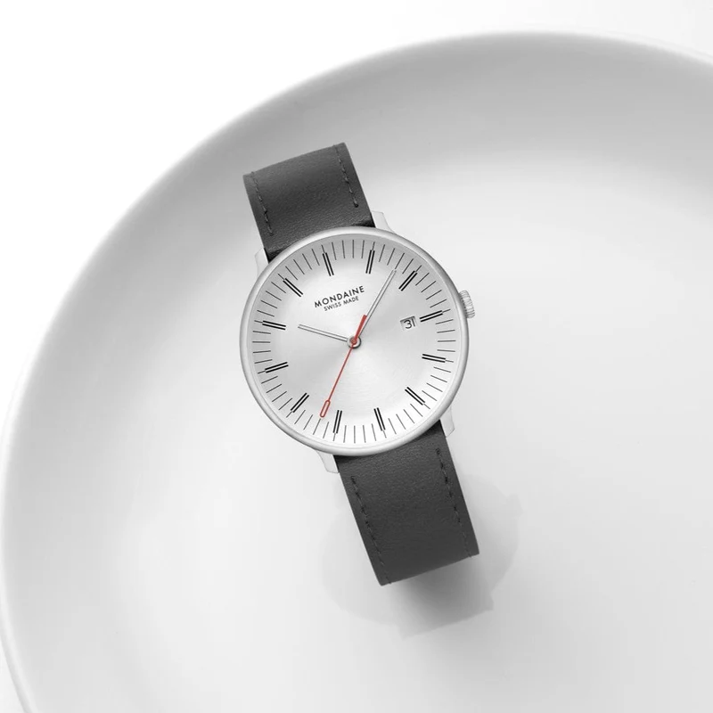 Mondaine Doppio MLE.41210.LBV Herrenuhr Schwarz • Saphirglas mit Antireflexbeschichtung • Swiss Made Quarzwerk