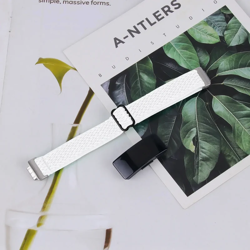 Elastische Nylon Smartwatch Bandje Verstelbaar Sportief Ademend Comfortabel Fitnesstracker Accessoire | Sansoti