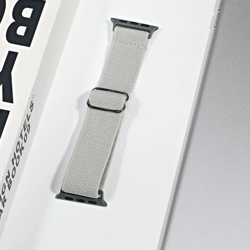 Nylon Sportband voor Smartwatch Ademend Verstelbaar Stijlvol Comfortabel Horloge Bandje voor Dagelijks Gebruik | Sansoti