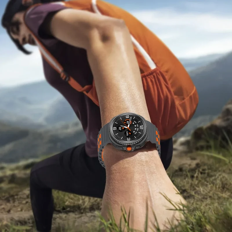 Siliconen Sportbandje voor Smartwatch met Ademende Perforatie Waterdicht Design Fitness Polsband Verstelbaar | Sansoti