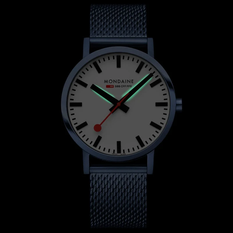 Mondaine Classic A660.30360.1BSBM Unisex Armbanduhr Blau • Gehärtetes Mineralglas • BackLight-Technologie
