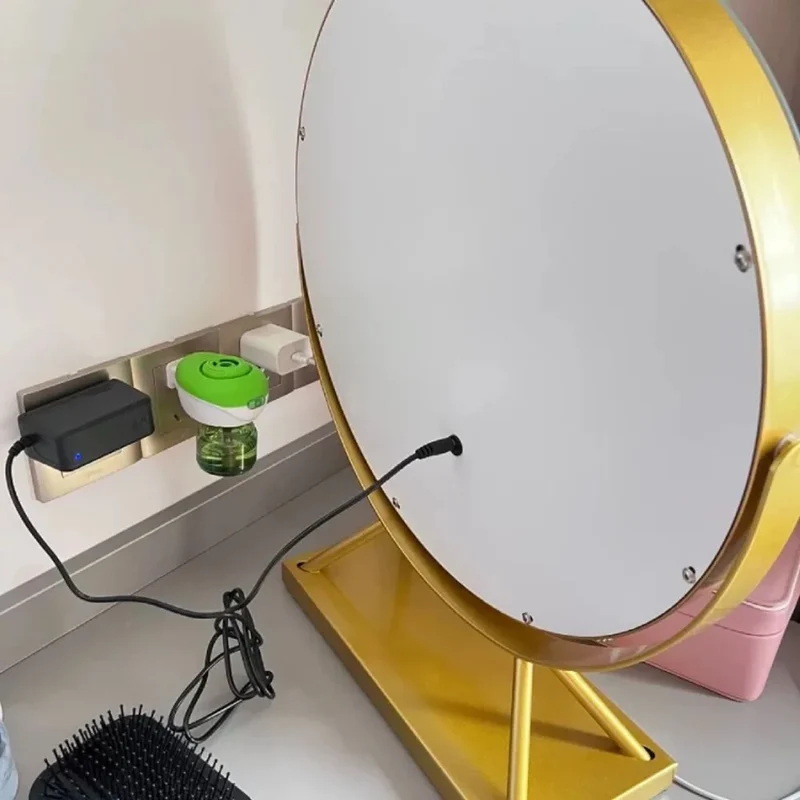Verlichte Make-upspiegel met LED Dimbaar 15x Vergrotend 30cm Rond 3 Lichtmodi 360° Roteerbaar Tafelmodel | Sansoti