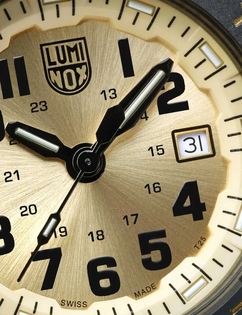 Luminox Navy SEAL Gold XS.3505.GP.1 Herren Armbanduhr • Limitierte Edition • CARBONOX-Gehäuse