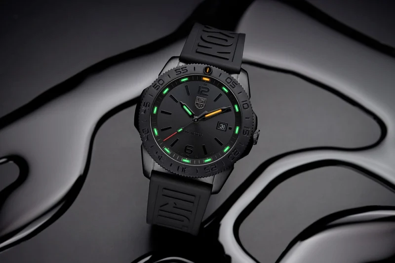 Luminox Pacific Diver XS.3121.BO.1 Herren Armbanduhr Schwarz • Saphirglas • 200 m Wasserdichtigkeit