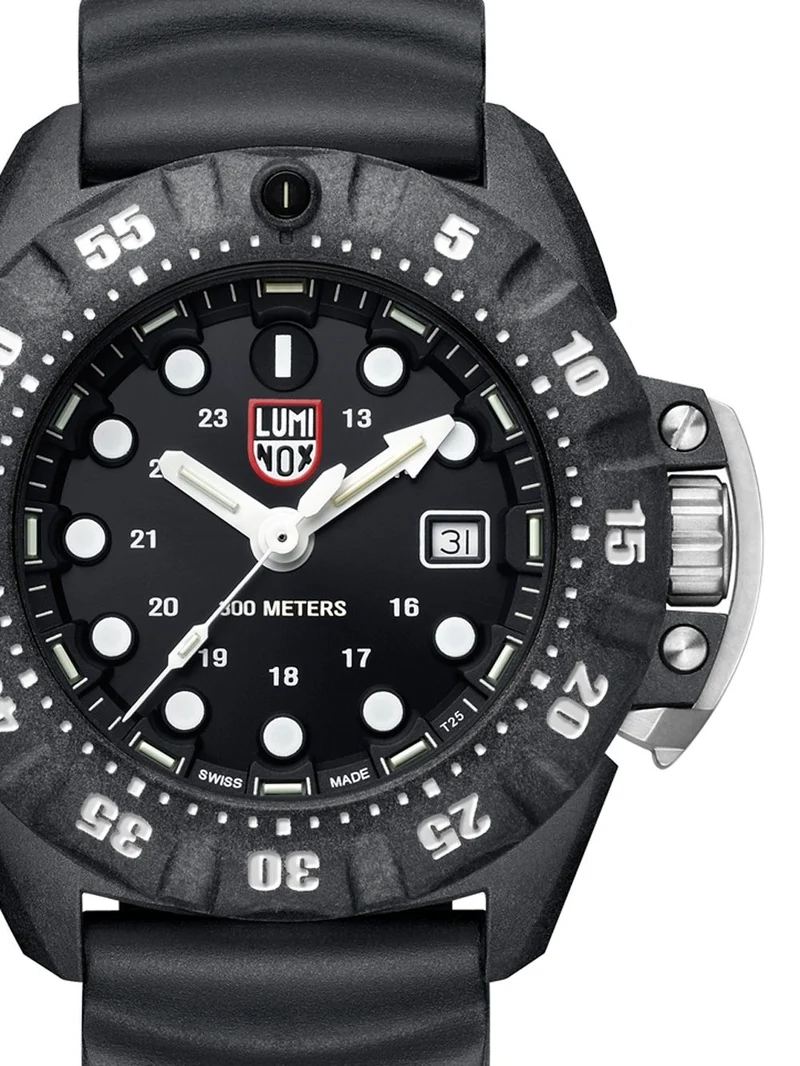 Luminox Scott Cassell XS.1551 Herren Armbanduhr • Saphirglas • CARBONOX-Gehäuse