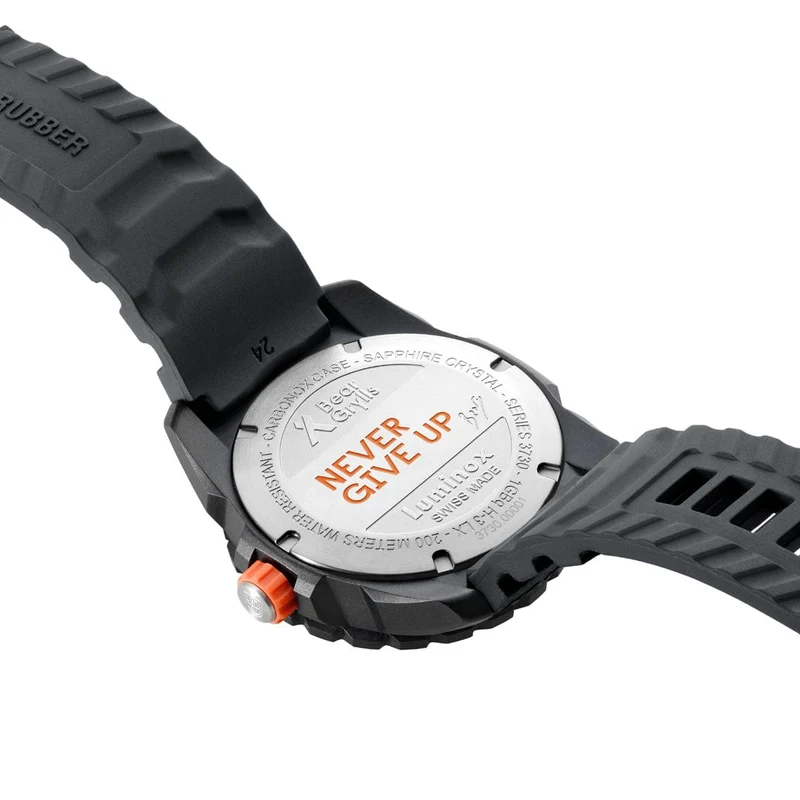 Luminox Bear Grylls Survival Mountain XB.3739 Herren Armbanduhr Orange • Saphirglas • CARBONOX™-Gehäuse