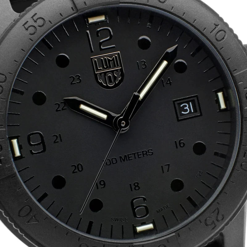 Luminox Sea Bass X2.2001.BO Herrenuhr Schwarz • CARBONOX™-Gehäuse • Luminox Light Technology