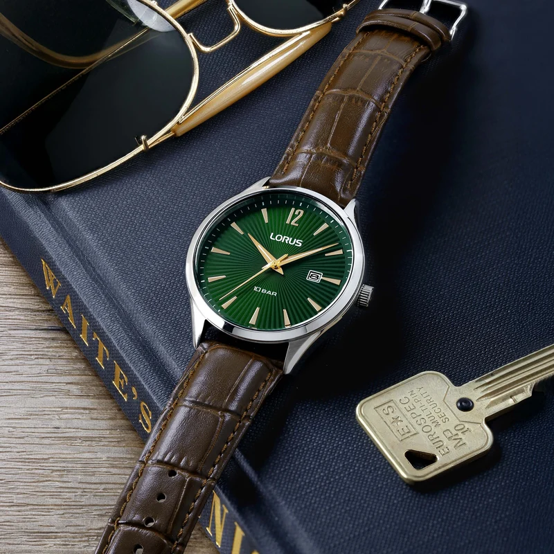 Lorus Classic RH995RX9 Herrenuhr Dunkelgrün • Mineralglas • Lederarmband