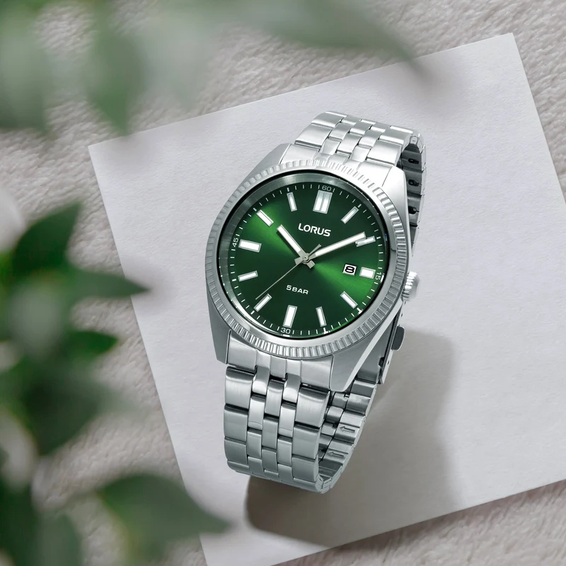 Lorus Classic RH967QX9 Herren Armbanduhr • Dunkelgrünes Zifferblatt • Edelstahlarmband
