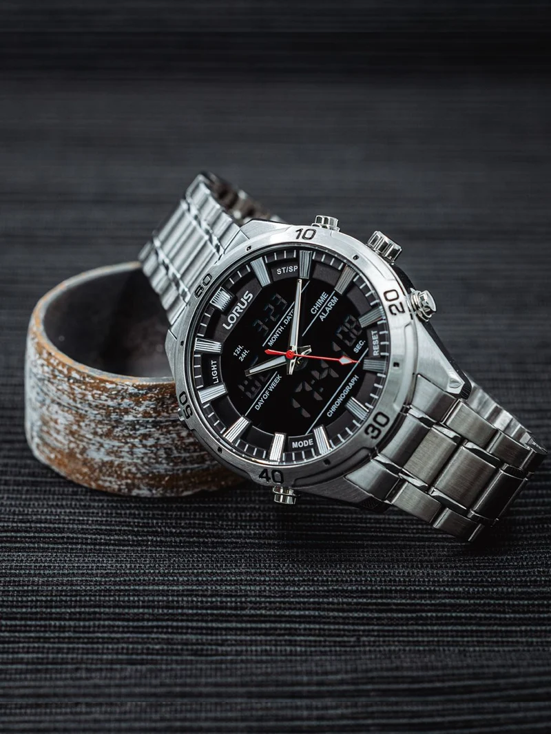 Lorus Sports RW651AX9 Herren Armbanduhr Grau • Analog-Digital Chronograph • 10 BAR Wasserdicht