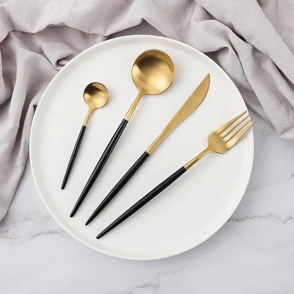 Modern Bestekset 24-Delig Titanium RVS Goud Roségoud Zwart Zwart-Goud Tafelvork Tafelmes Theelepel Eetlepel Glanzende Afwerking | Sansoti