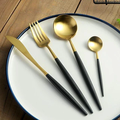 Modern Bestekset 24-Delig Titanium RVS Goud Roségoud Zwart Zwart-Goud Tafelvork Tafelmes Theelepel Eetlepel Glanzende Afwerking | Sansoti