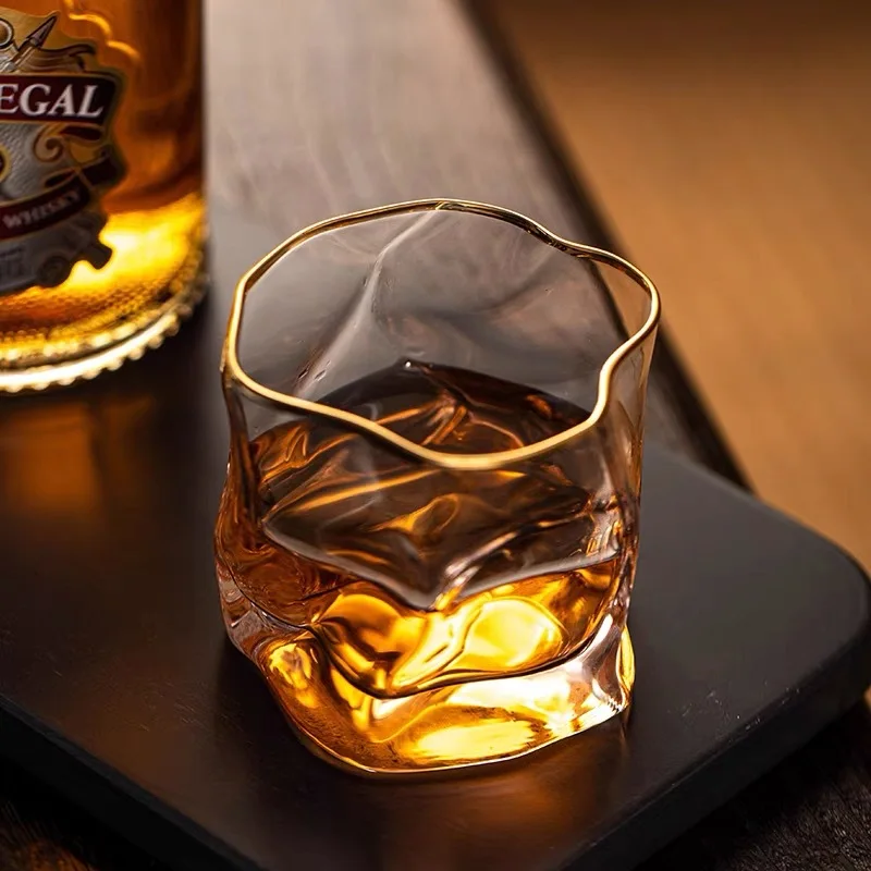 Luxe Whisky Glazen Set 2 Stuks - Getextureerd Glas 300ml - Elegante Tumbler voor Whiskey Liefhebbers - Premium Drinkglazen voor Thuis en Bar | Sansoti