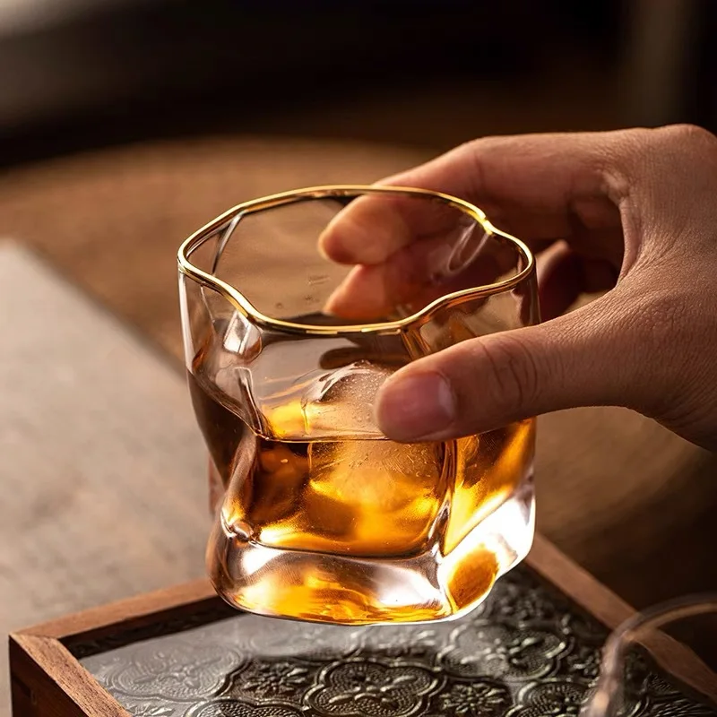 Luxe Whisky Glazen Set 2 Stuks - Getextureerd Glas 300ml - Elegante Tumbler voor Whiskey Liefhebbers - Premium Drinkglazen voor Thuis en Bar | Sansoti