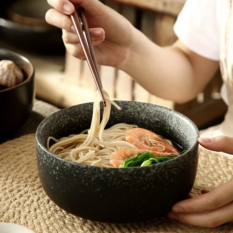 Keramische Kommenset 4-Delig – Moderne Ambachtelijke Schalen voor Soep, Ramen en Salade | Sansoti