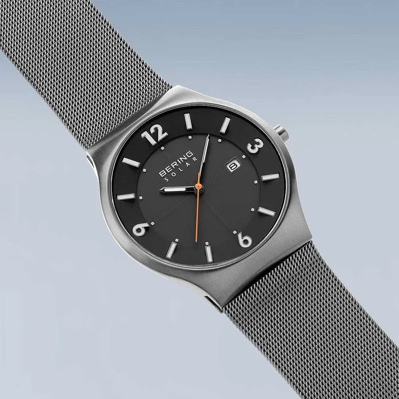 Bering Solar 14440-077 Herrenuhr • Saphirglas • Solar-Antrieb