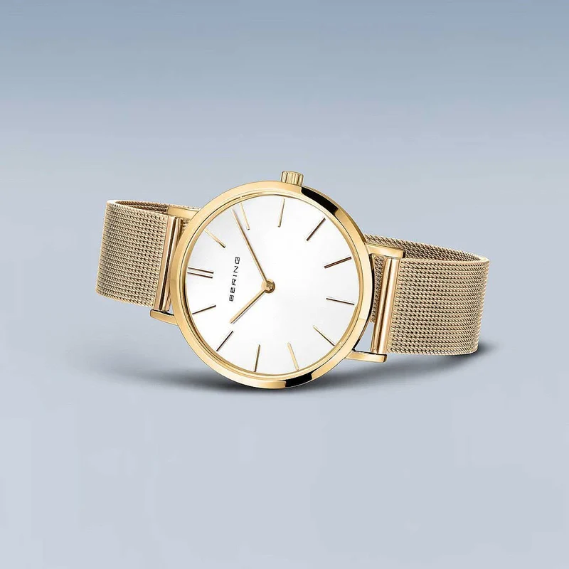 Bering Classic 14134-331 Damenuhr • Kratzfestes Saphirglas • Feines Milanaise-Armband