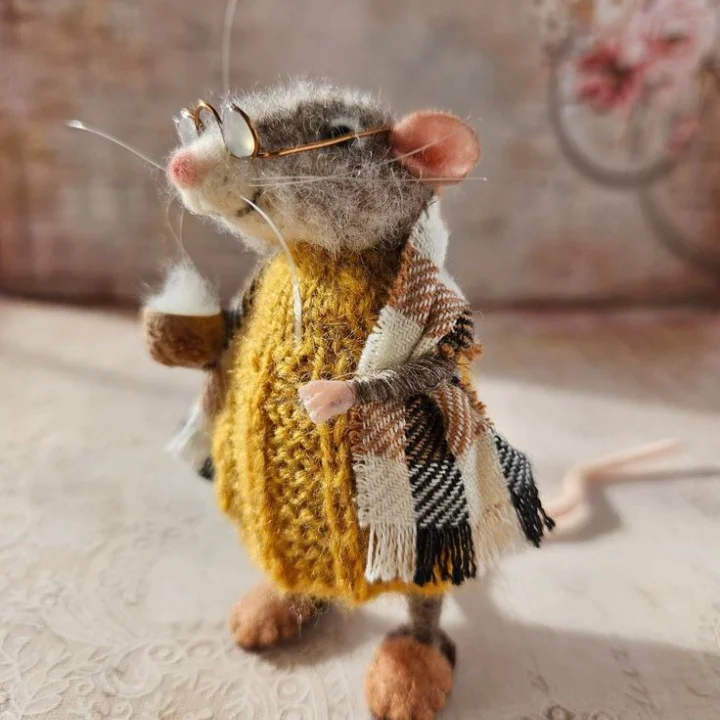 Handgemaakte Viltmuis Decoratiefiguur - Wol & Leer - 7,6 cm - Schattig Ornament voor Seizoensdecoratie | Sansoti