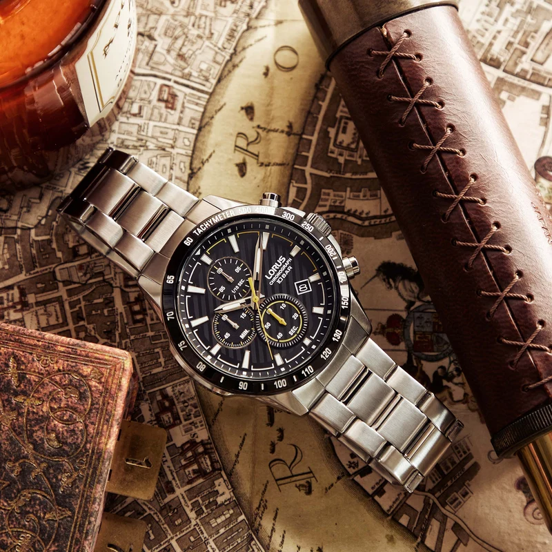 Lorus Sports RM397HX9 Herrenuhr Schwarz • Chronograph • Mineralglas