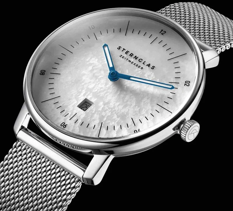 Sternglas Naos XS S01-NDP01-MI01 Damenuhr • Bauhaus • Saphir