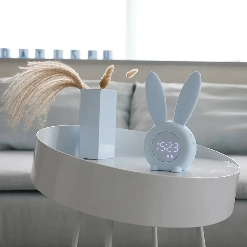 Tag-Nacht-Wecker für Kinder im Hasendesign