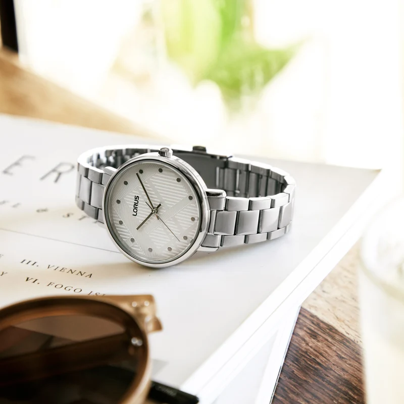 Lorus Dress RG297UX9 Damen Armbanduhr • Mineralglas • Edelstahlarmband