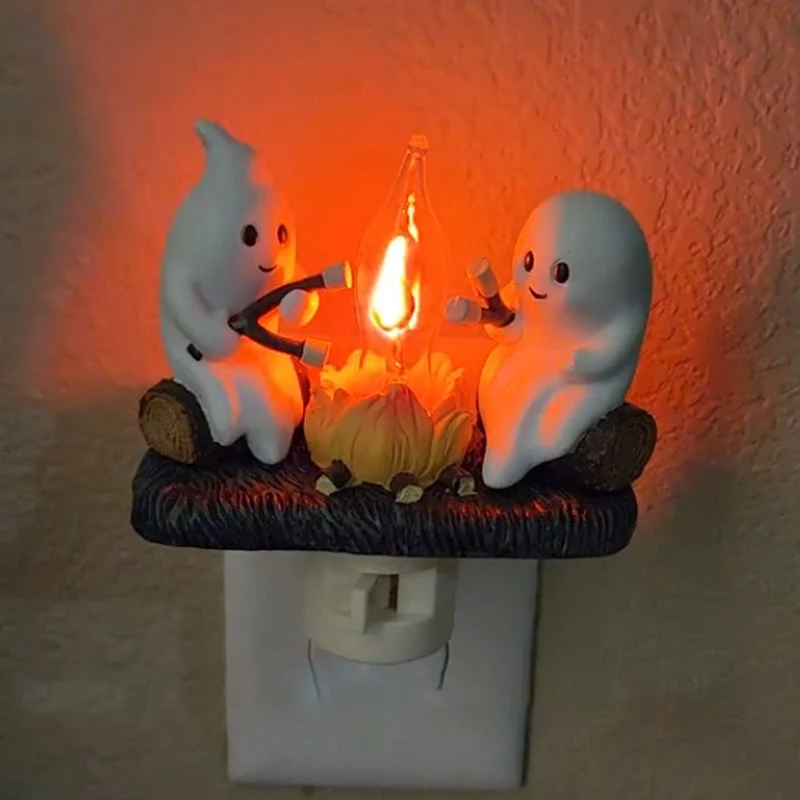Spookje met Kampvuur Nachtlampje LED Flikkerlicht Kinderkamer Decoratief Halloween Sfeer Sfeerlamp Warm Licht | Sansoti
