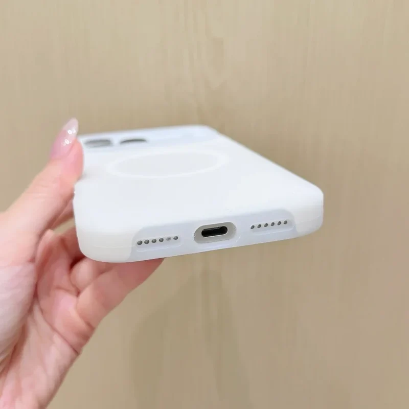 Siliconen iPhone Hoesje met Magnetische Ring 360° Draaibaar Shockproof Bescherming 12 Kleuren iPhone 15 16 17 | Sansoti