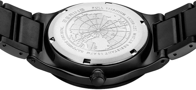 Bering Solar 15239-727 Herrenuhr • Saphirglas • Titan