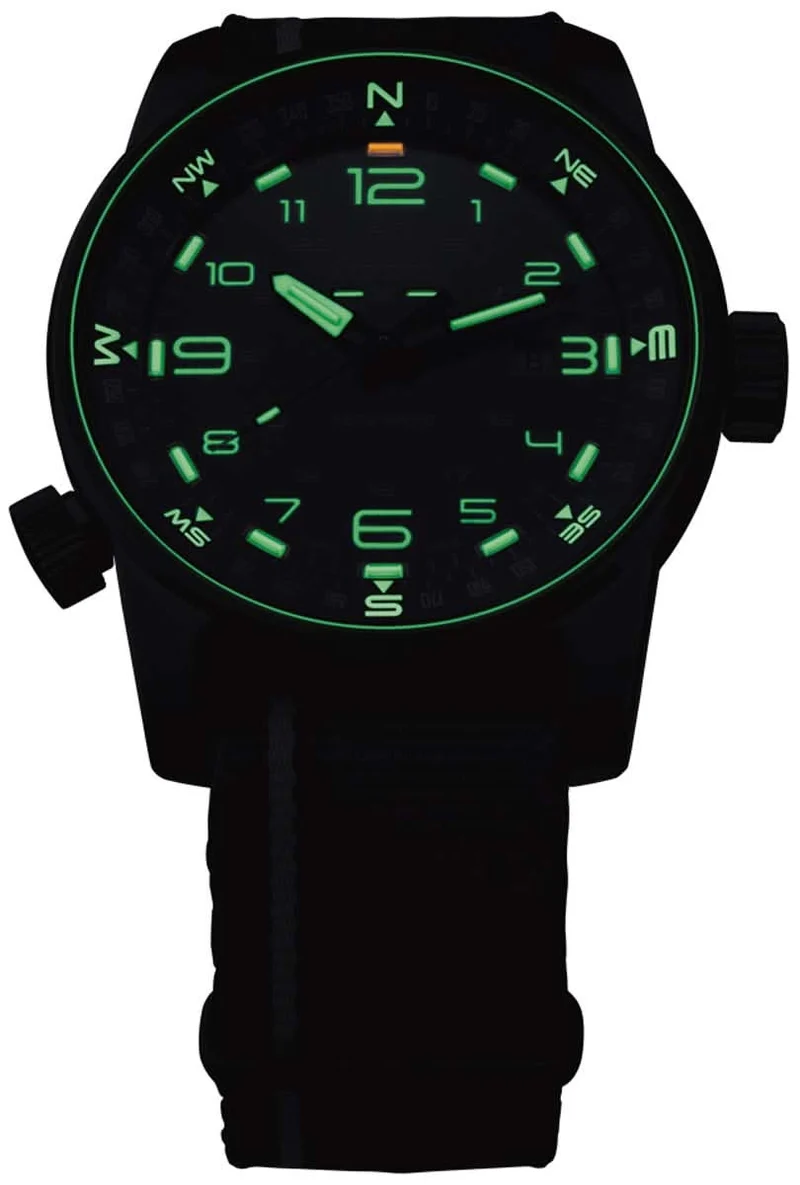Traser P68 Pathfinder 107718 Herrenuhr • Trigalight • Saphirglas