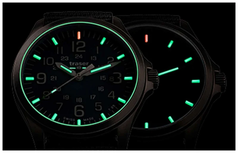 Traser P67 Officer Pro 108632 Uhr • Trigalight • Swiss Made