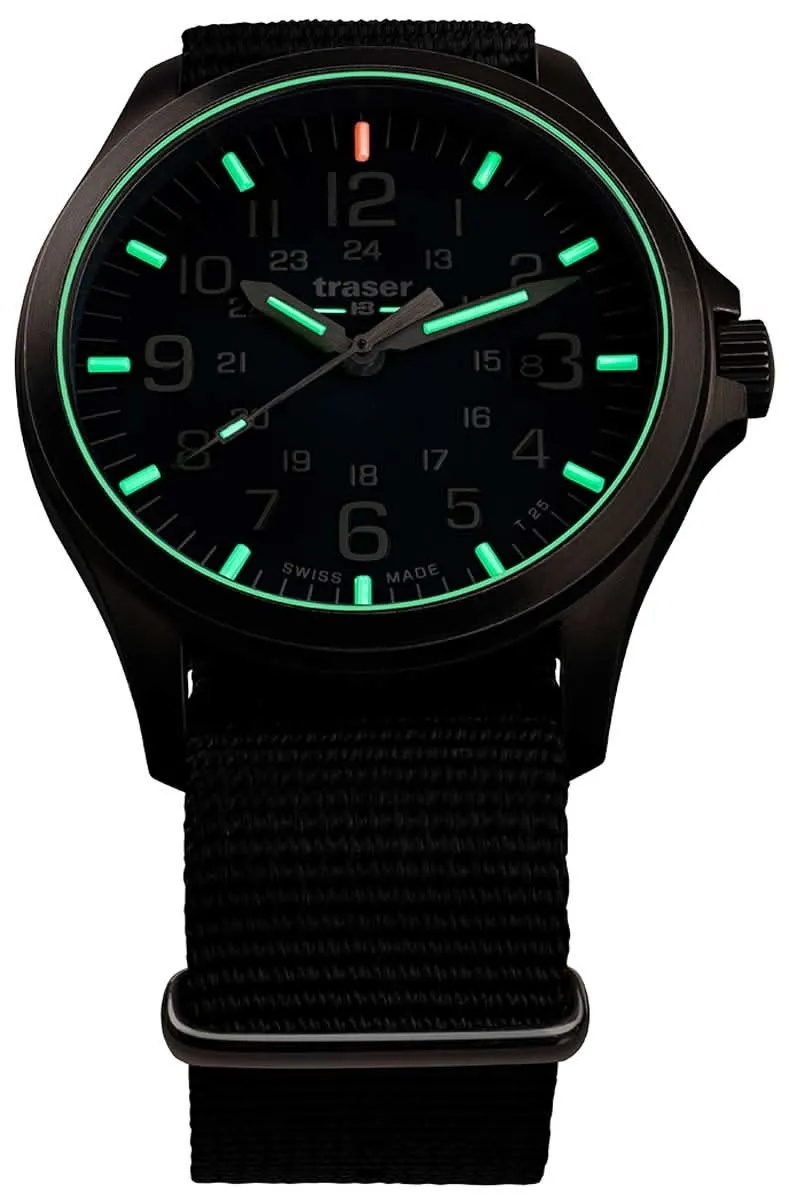 Traser P67 Officer Pro 108632 Uhr • Trigalight • Swiss Made
