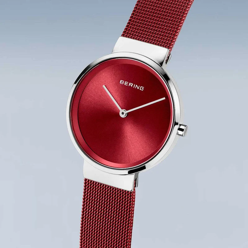 Bering Classic 14531-303 Damenuhr • Kratzfestes Saphirglas • Feines Milanaise-Armband