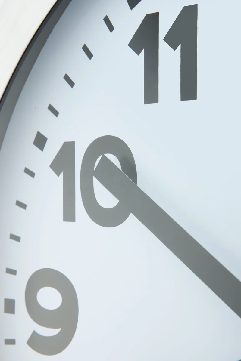 Wall clock - 35 cm - Aluminum - 'Station Radio Controlled (DCF) Numbers'