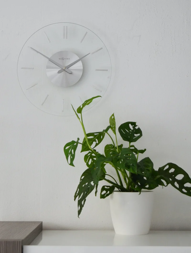 Wall clock - 26 cm - Aluminum - Glass - 'Stripe'