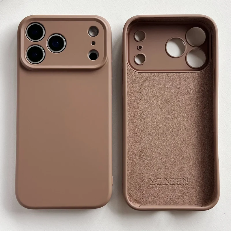 Zacht Siliconen iPhone Hoesje met Verhoogde Rand Camera Bescherming 14 15 16 17 Minimalistische Stijl | Sansoti