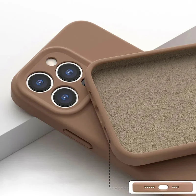 Zacht Siliconen iPhone Hoesje met Verhoogde Rand Camera Bescherming 14 15 16 17 Minimalistische Stijl | Sansoti