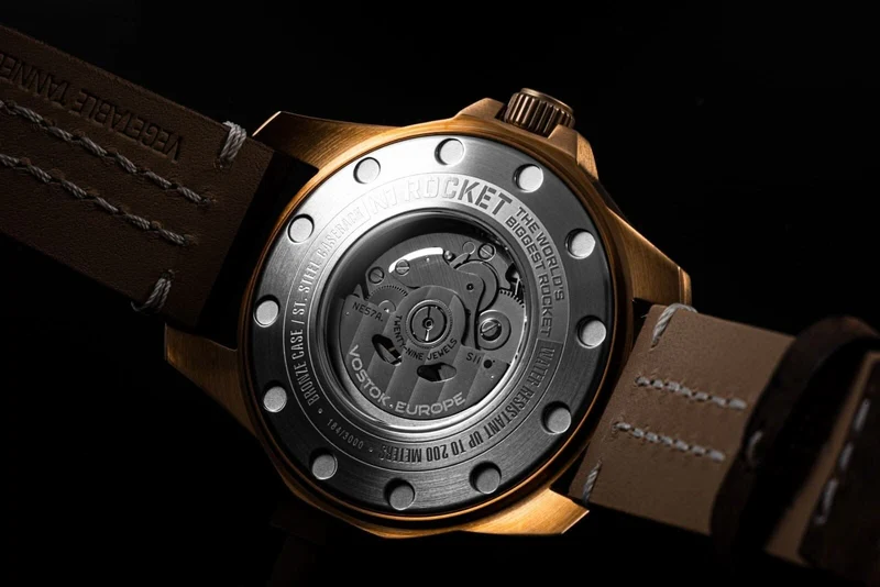 Vostok Europe Rocket N1 NE57-225O565 Herrenuhr • Automatikwerk • Gangreserve-Anzeige